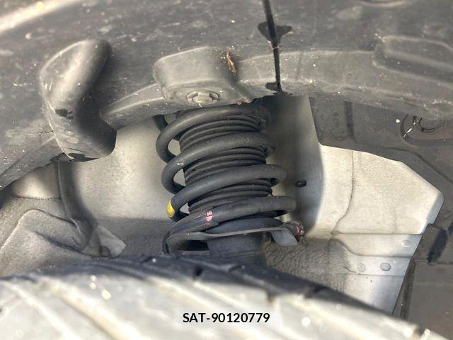 Nissan KICKS 2022-09 8074201-19