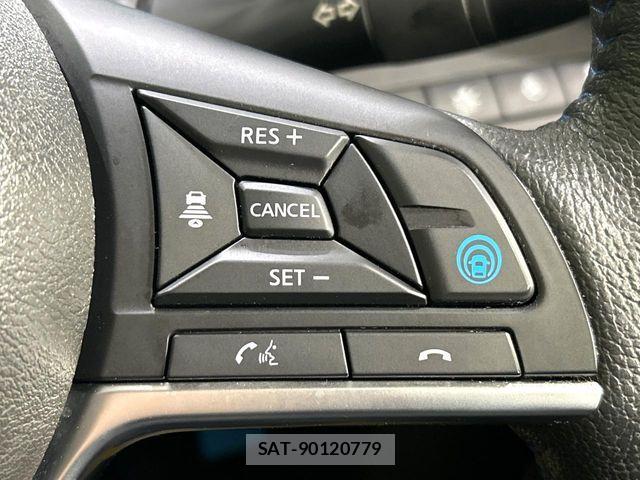 Nissan KICKS 2022-09 8074201-4