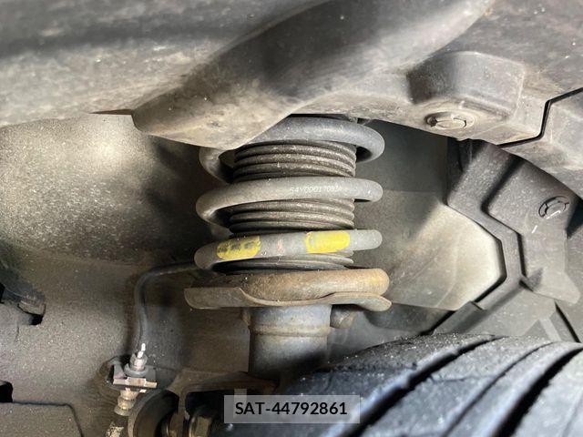 Nissan KICKS 2020-11 8099906-19