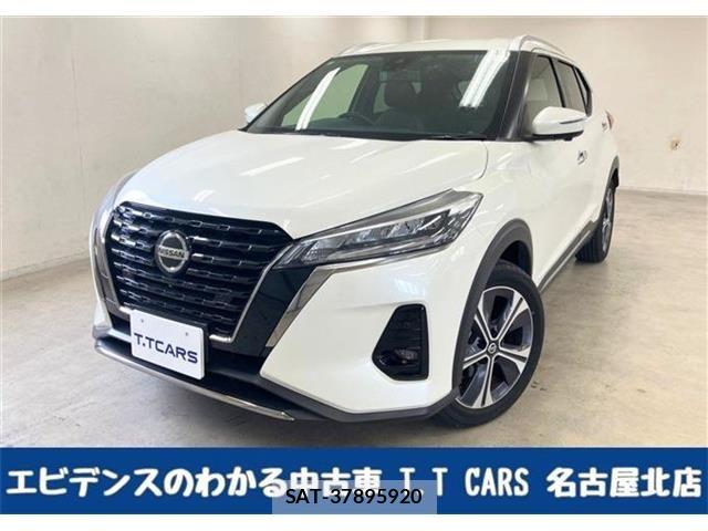 Nissan KICKS 2023-10 8099905-0