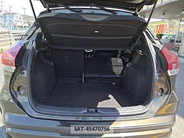 Nissan KICKS 2021-07 8099907-24