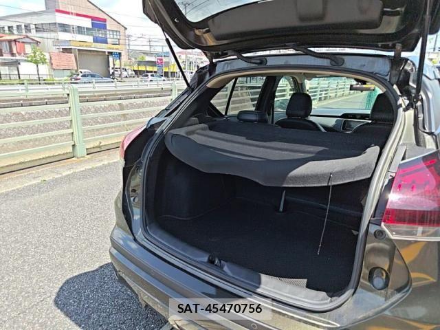 Nissan KICKS 2021-07 8099907-27