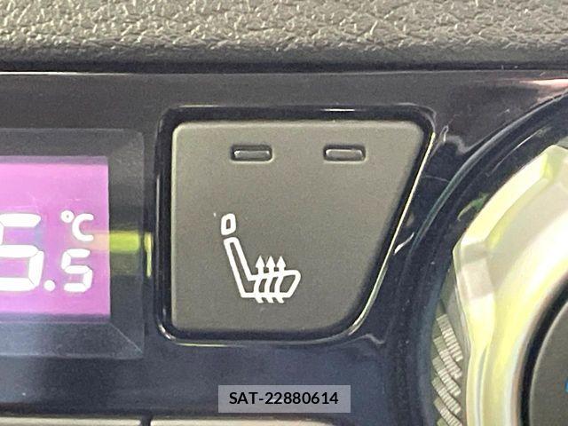 Nissan KICKS 2021-08 8099908-5