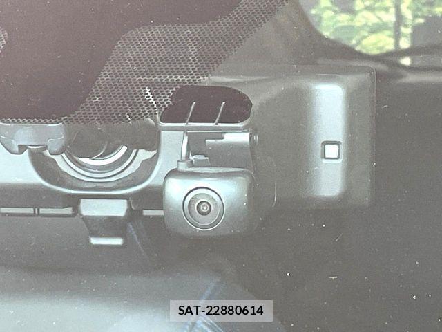Nissan KICKS 2021-08 8099908-6