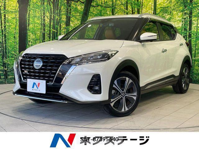Nissan KICKS 2021-05 8130856-0