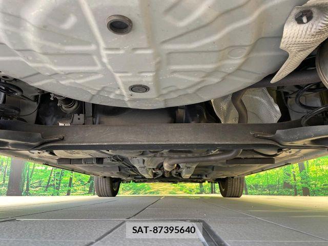 Nissan KICKS 2021-05 8130856-18