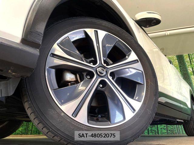 Nissan KICKS 2021-09 8130855-13