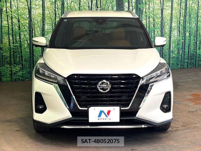 Nissan KICKS 2021-09 8130855-14