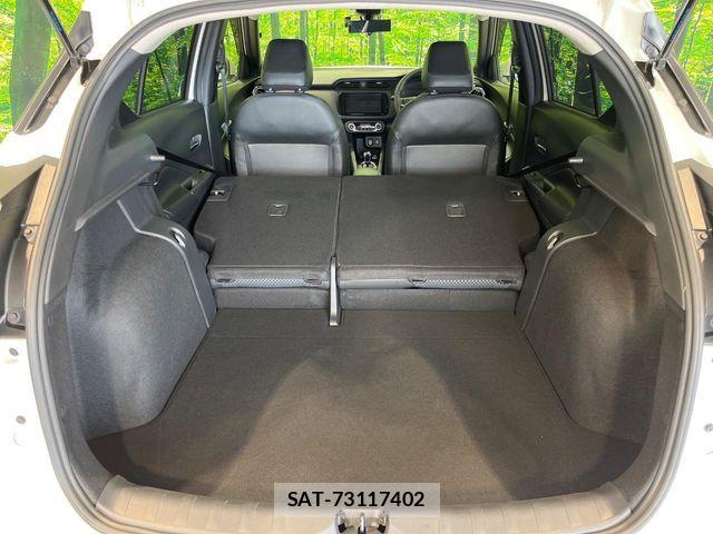 Nissan KICKS 2021-11 8130862-9