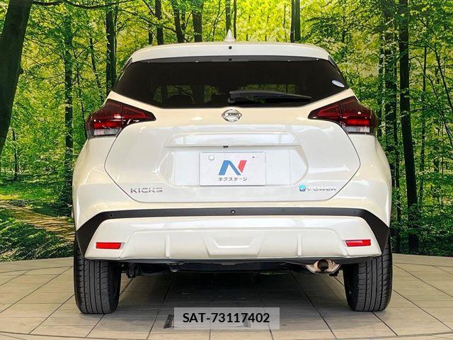 Nissan KICKS 2021-11 8130862-14