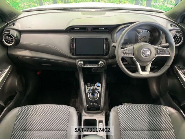Nissan KICKS 2021-11 8130862-1