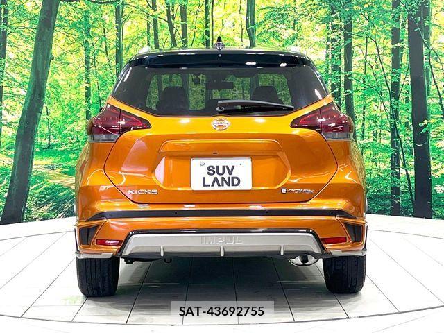 Nissan KICKS 2021-03 8130867-15