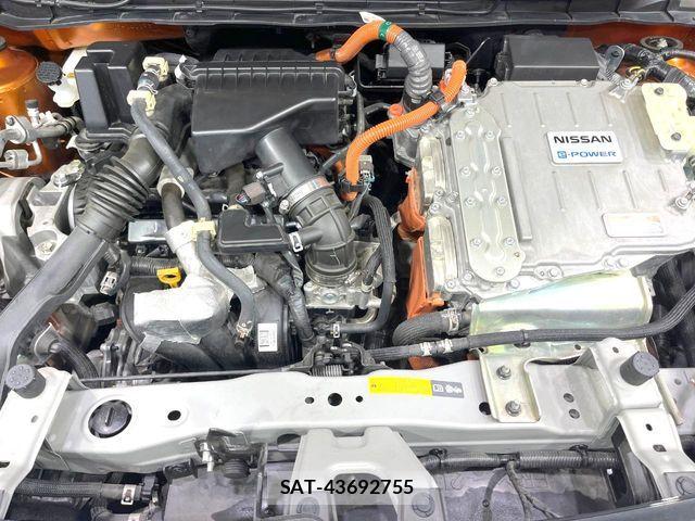 Nissan KICKS 2021-03 8130867-18