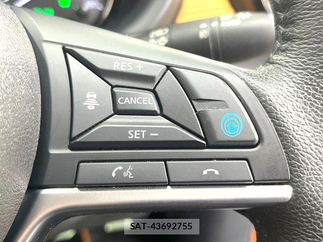 Nissan KICKS 2021-03 8130867-6