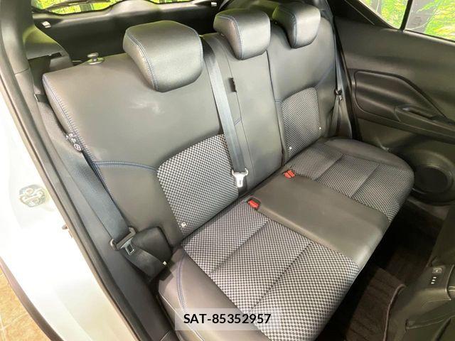 Nissan KICKS 2021-06 8145988-8