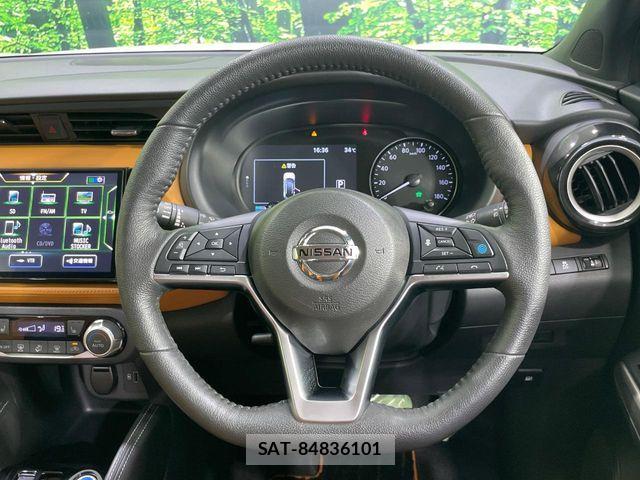Nissan KICKS 2021-07 8208119-10