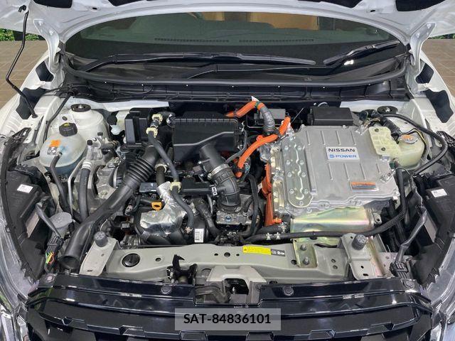 Nissan KICKS 2021-07 8208119-17