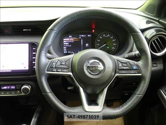Nissan KICKS 2021-06 8208122-11