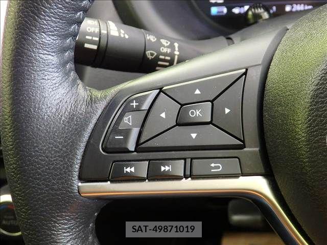 Nissan KICKS 2021-06 8208122-12