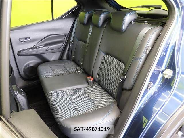 Nissan KICKS 2021-06 8208122-26