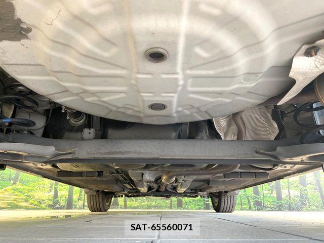 Nissan KICKS 2020-10 8208123-18