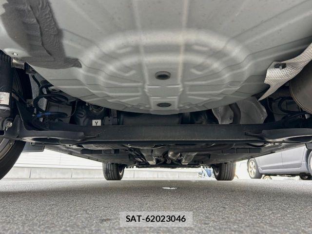 Nissan KICKS 2021-01 8208120-18