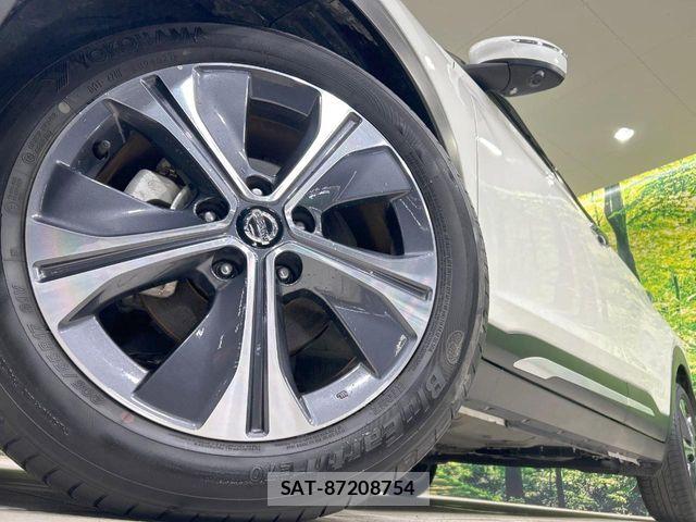 Nissan KICKS 2021-03 8208116-12