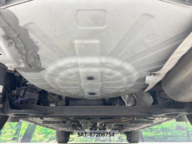 Nissan KICKS 2021-03 8208116-18