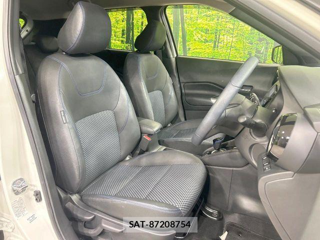 Nissan KICKS 2021-03 8208116-7