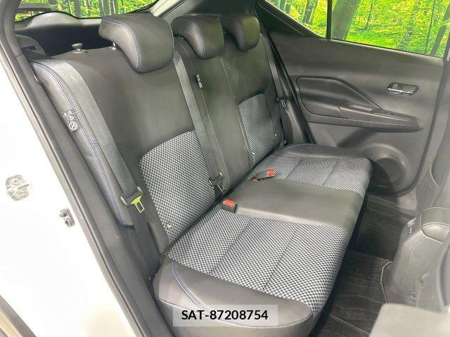 Nissan KICKS 2021-03 8208116-8