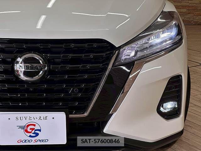 Nissan KICKS 2023-11 8230502-19