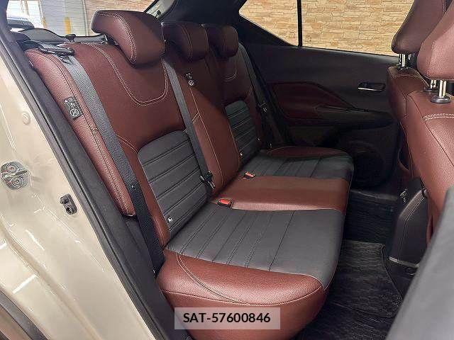 Nissan KICKS 2023-11 8230502-5
