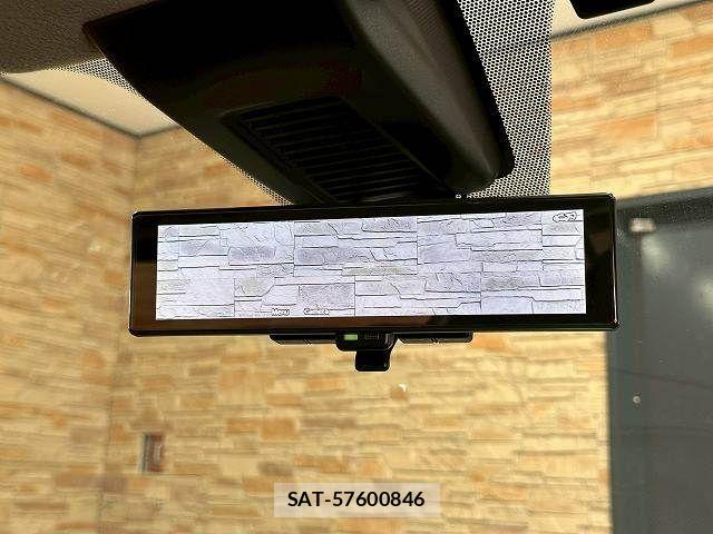 Nissan KICKS 2023-11 8230502-7