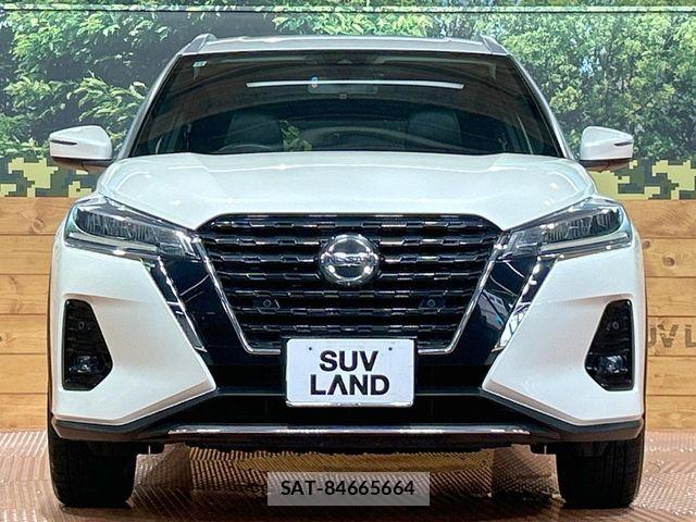 Nissan KICKS 2020-12 8230503-13