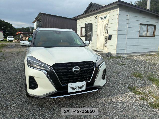Nissan KICKS 2021-03 8230505-0