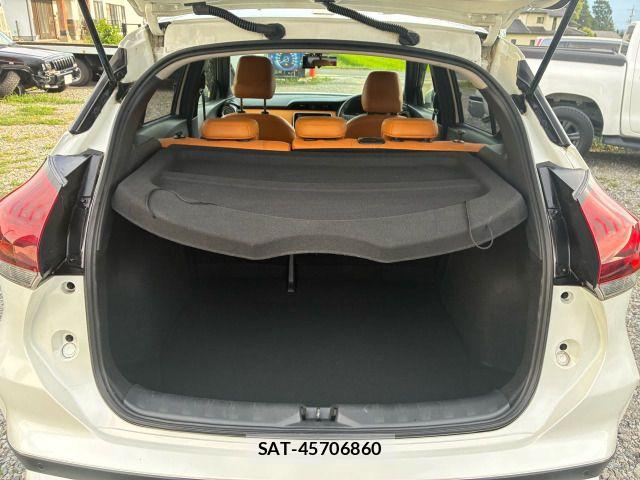 Nissan KICKS 2021-03 8230505-9
