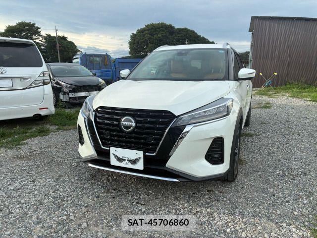 Nissan KICKS 2021-03 8230505-11