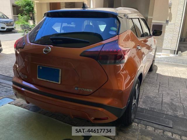 Nissan KICKS 2020-11 8245574-3