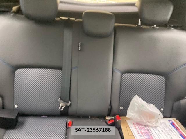 Nissan KICKS 2021-08 8245573-18