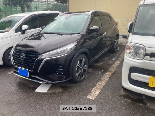 Nissan KICKS 2021-08 8245573-1