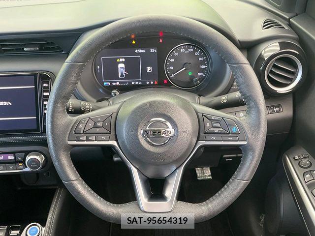 Nissan KICKS 2021-07 8315013-11