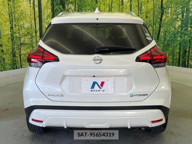 Nissan KICKS 2021-07 8315013-15