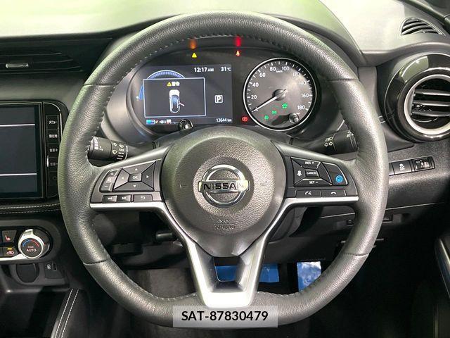 Nissan KICKS 2022-03 8315012-10