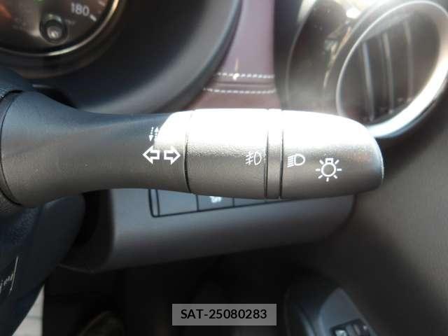 Nissan KICKS 2023-07 8315011-5