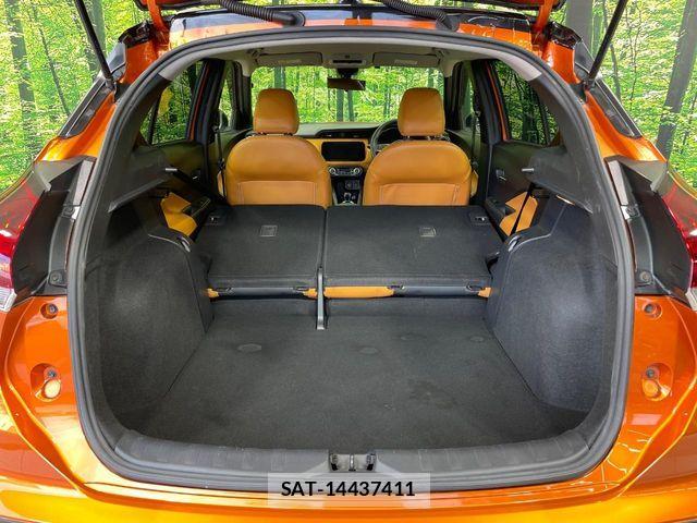 Nissan KICKS 2021-09 8315014-9