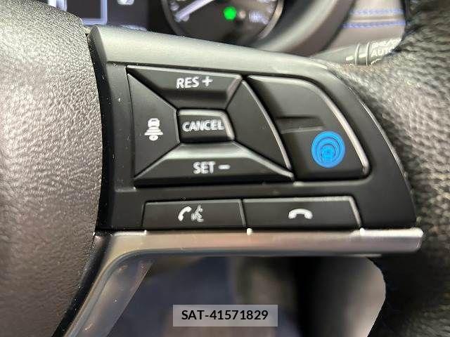Nissan KICKS 2021-12 8336396-6
