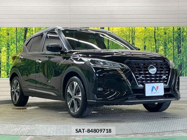 Nissan KICKS 2023-04 8336394-15