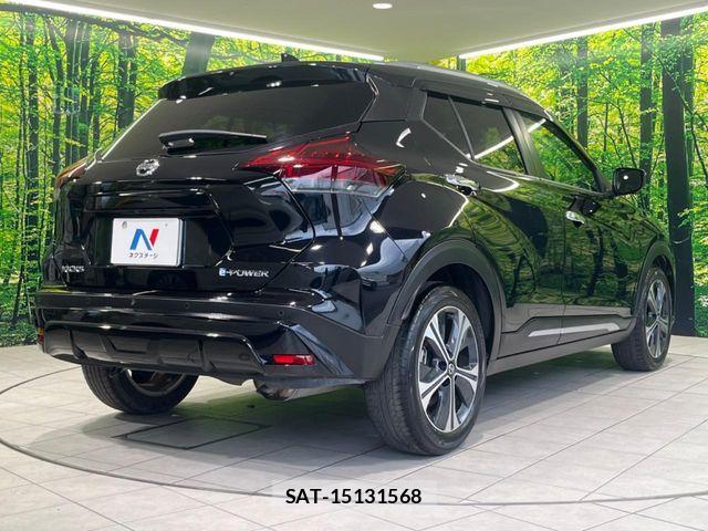 Nissan KICKS 2023-06 8336393-16