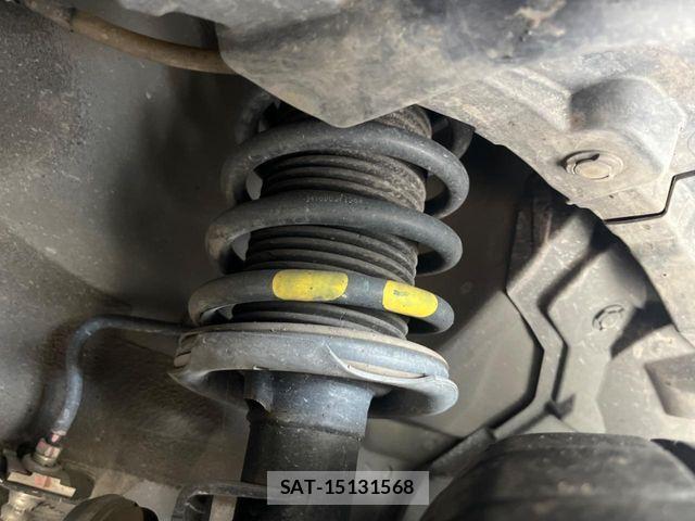 Nissan KICKS 2023-06 8336393-18