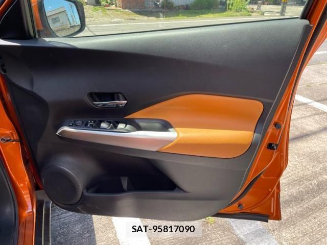 Nissan KICKS 2021-11 8354775-16